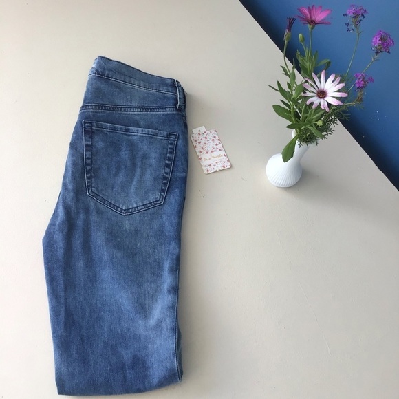 Free People Skinny Women’s Jeans NWT - Picture 1 of 7